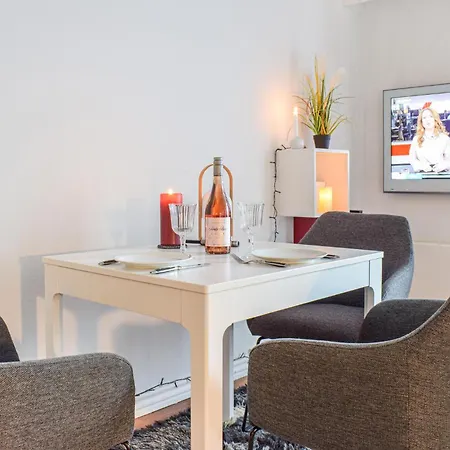 Διαμέρισμα 1 Bedroom Cozy In