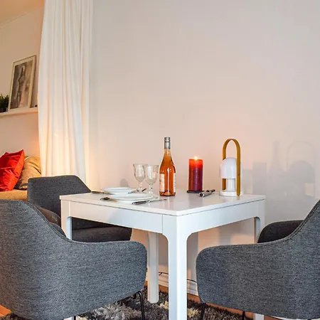شقة Amazing In With Kitchen
